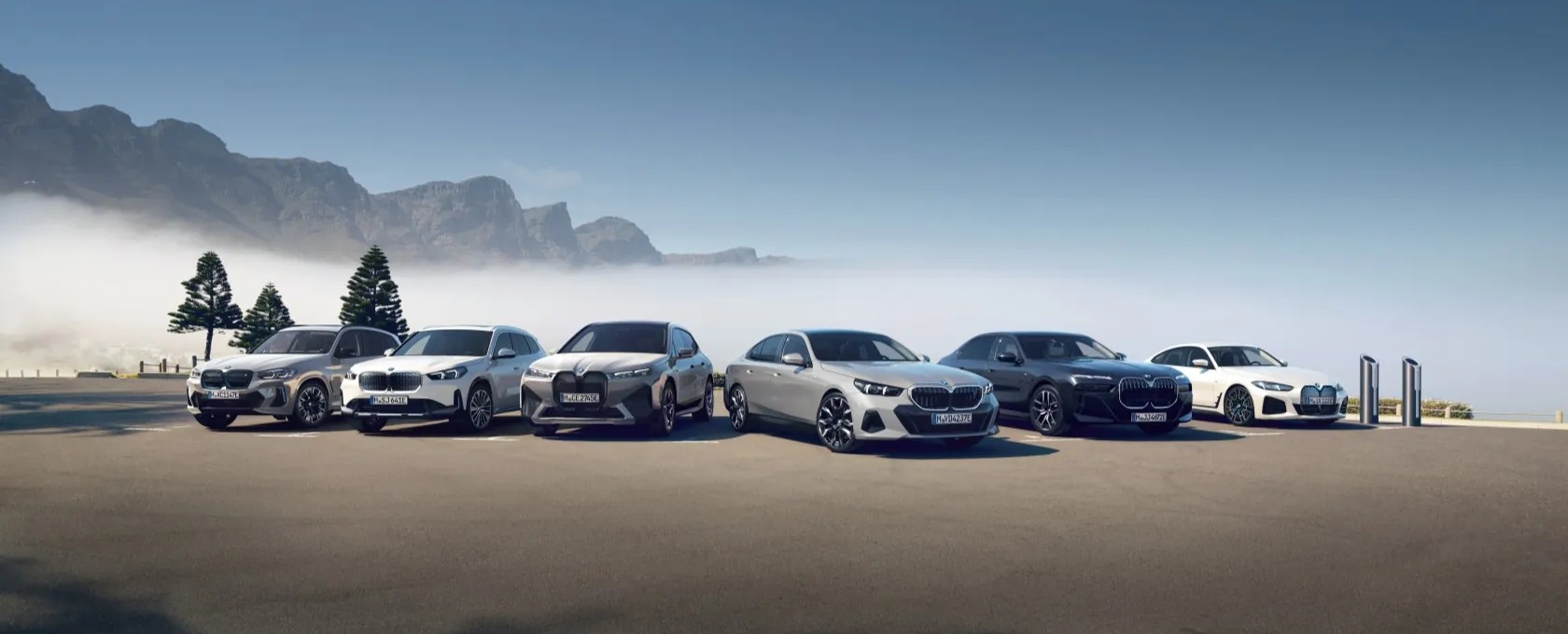 AUFGELADEN MIT FAHRFREUDE - Entdecken Sie die BMW i Modellwelt zu attraktiven Konditionen.