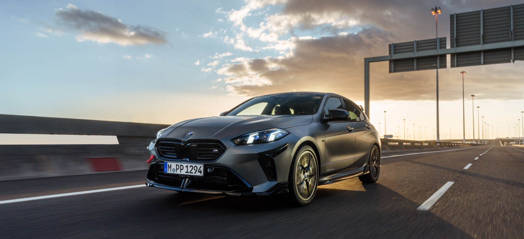 THE 1 - DER BMW M135i xDrive