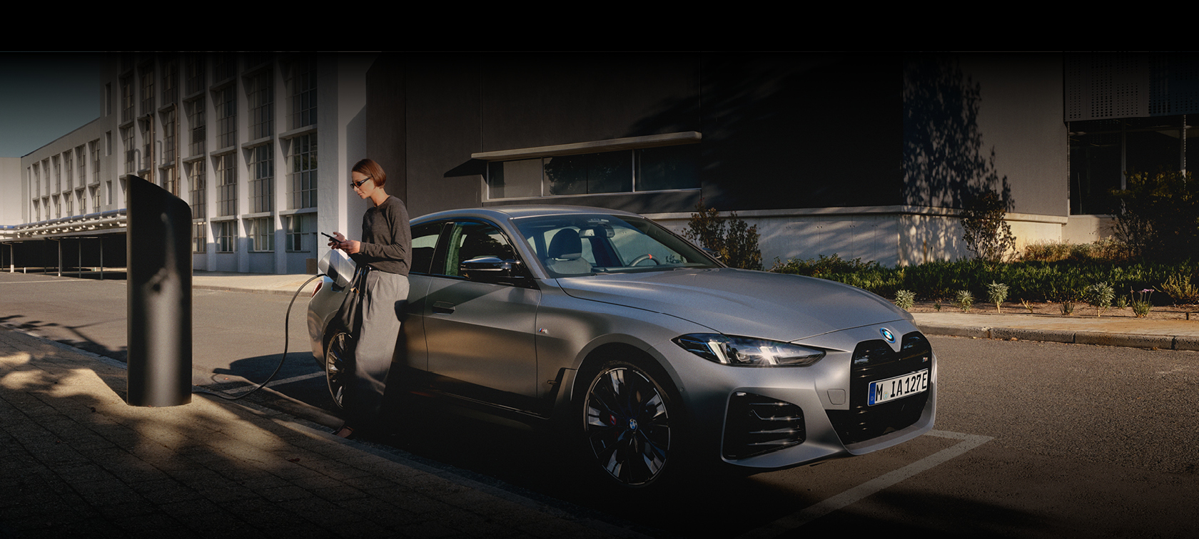 PFLICHT ERLEDIGT. KOPF FREI. - UVV-Prüfung für Ihre BMW und MINI Flotte.
