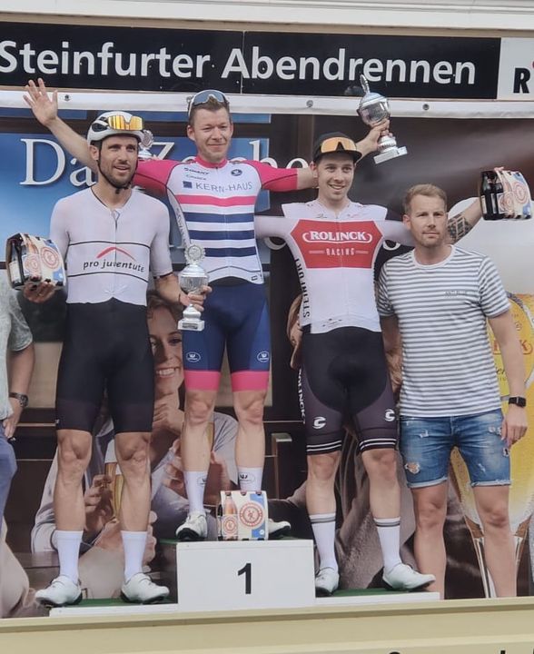 SCHWEIZER LÄSST KONKURRENZ KEINE CHANCE

