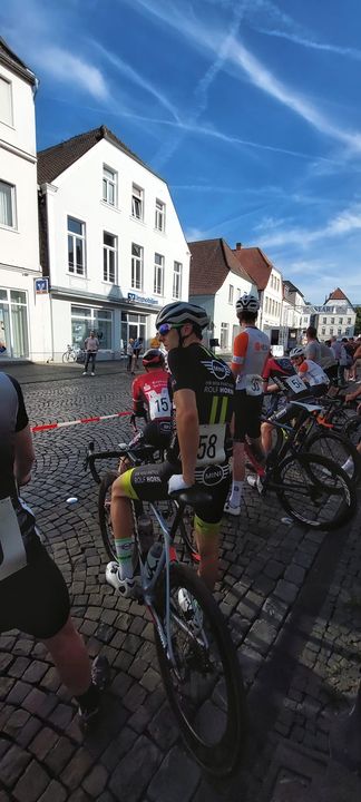 STEINFURTER ABENDRENNEN: EINE KNAPPE ENTSCHEIDUNG.